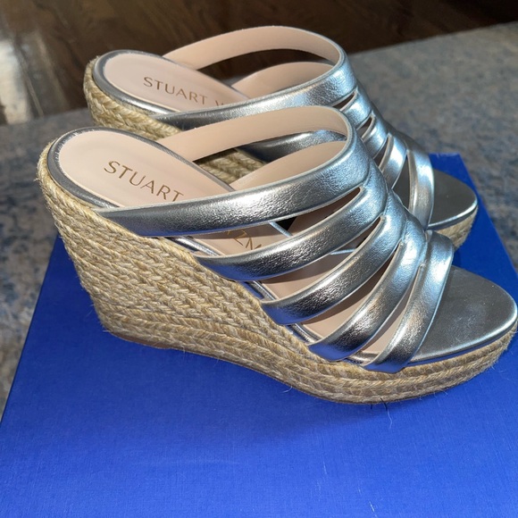 Stuart Weitzman wedged sandals - Picture 2 of 4